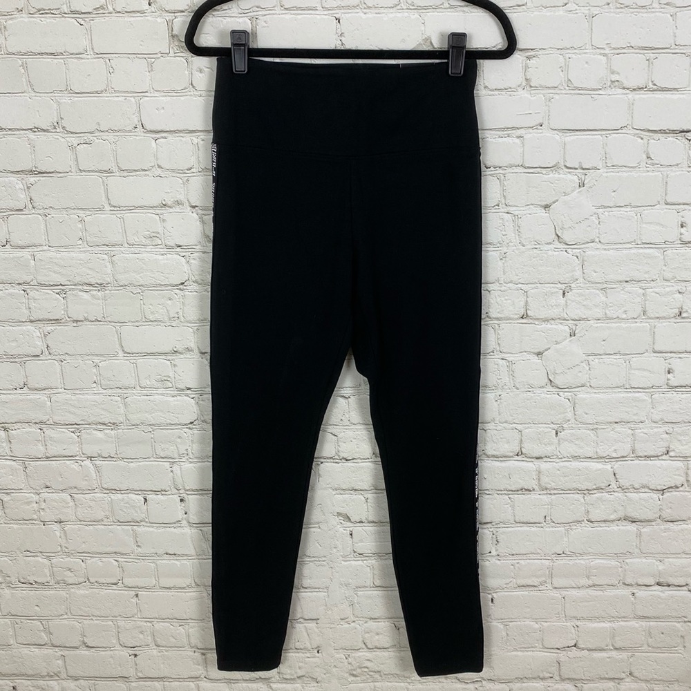 SOLD! NWT PINK VS High Waisted Full Length Leggings - Picture 2 of 10